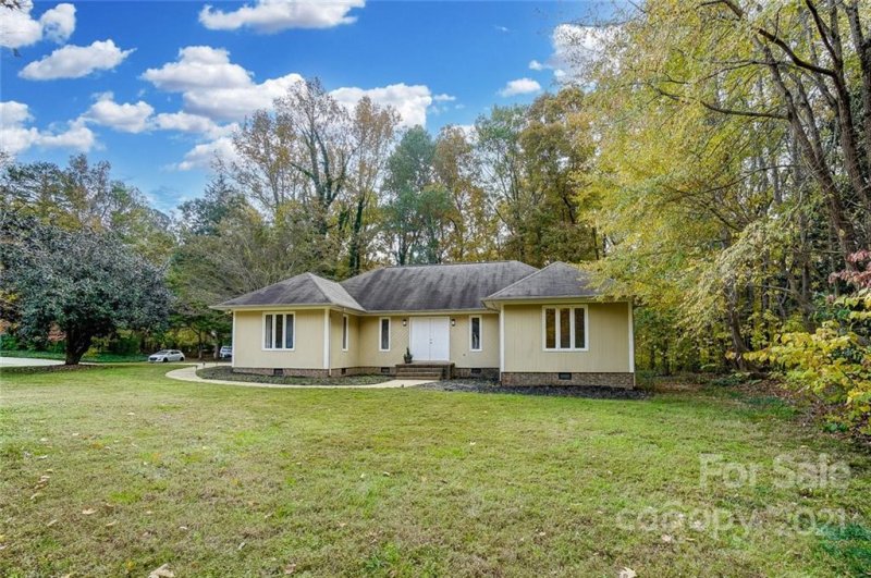 Property image 3 at 4205 Wood Forest Drive, Rock Hill, SC 29732