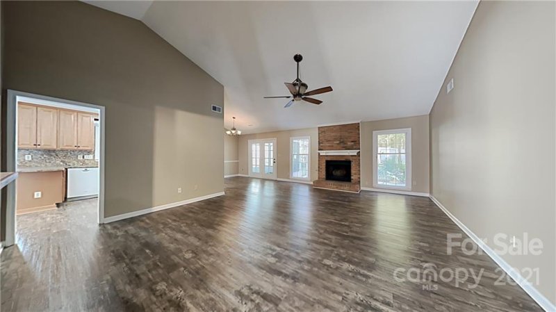 Property image 2 at 10140 Crayton Drive, Charlotte, NC 28269