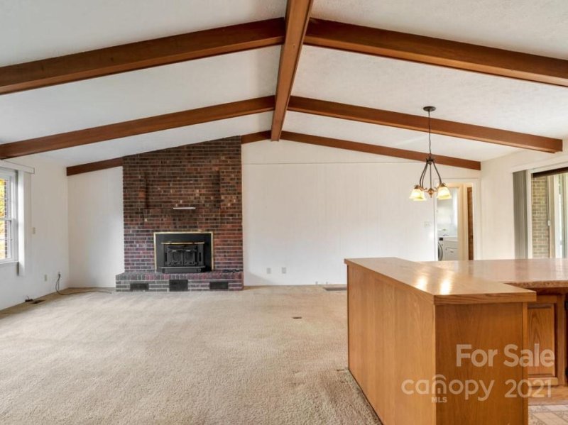 Property image 4 at 139 Brookgreen Lane, Hendersonville, NC 28739