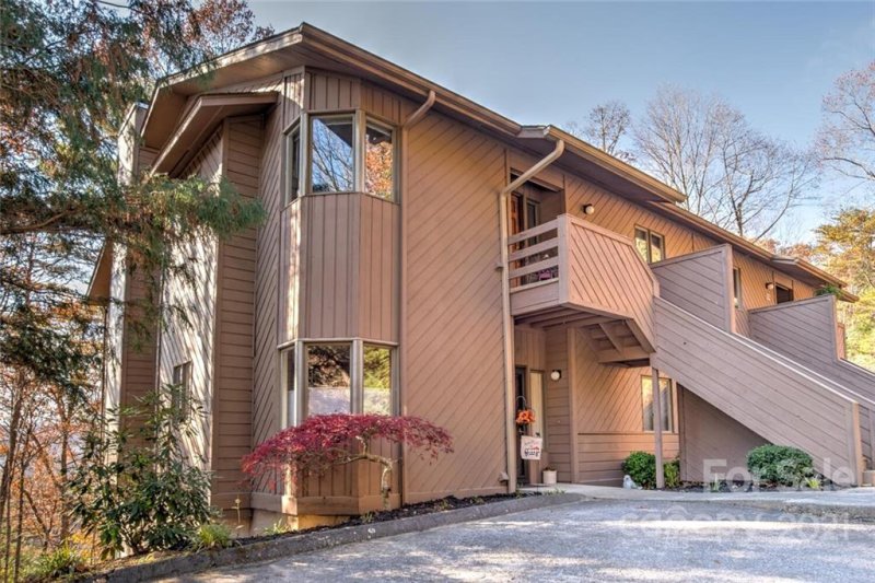 Property image 4 at 305 Piney Mountain Drive, Asheville, NC 28805