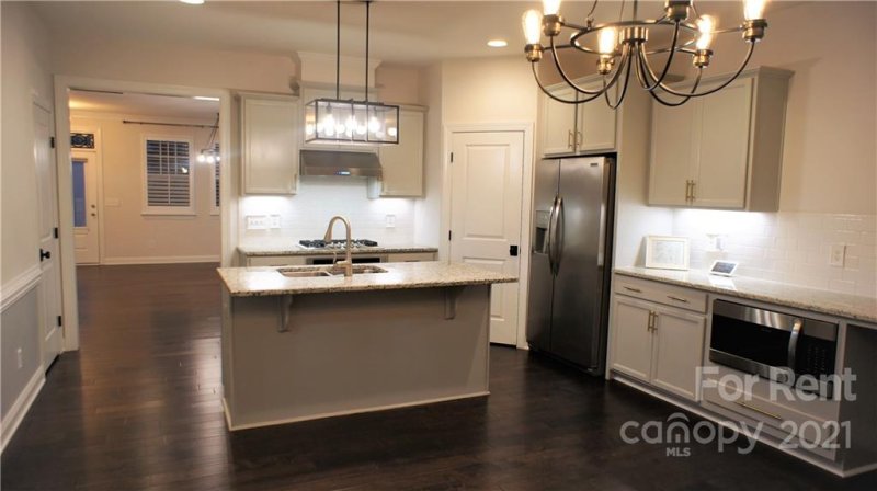 Property image 4 at 5208 Irving Drive, Charlotte, NC 28216