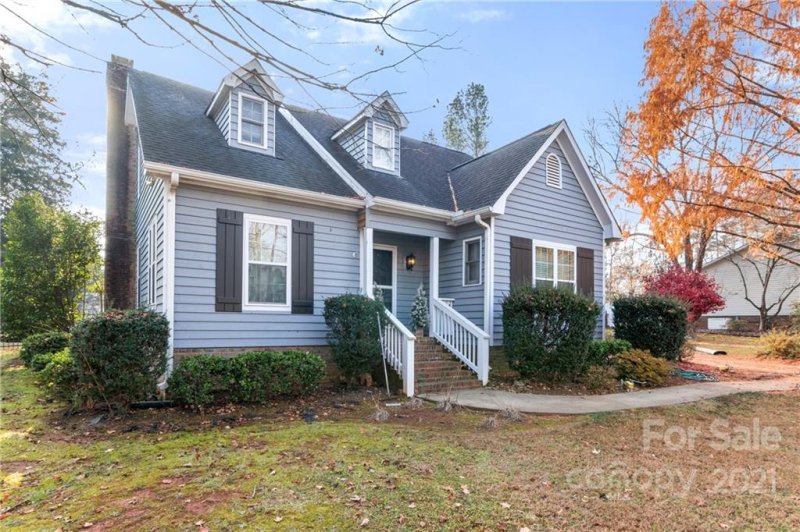 Property image 3 at 1229 Honeybee Trail, Fort Mill, SC 29715