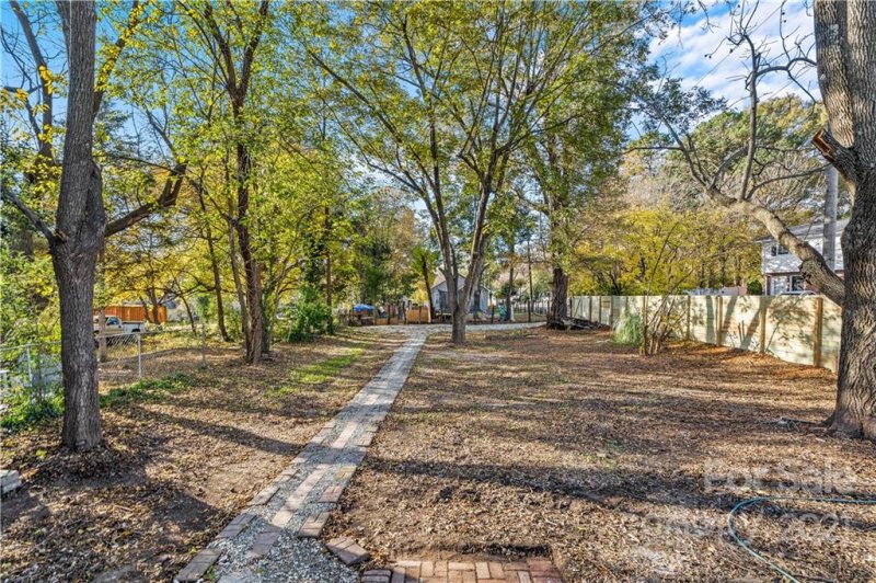 Property image 5 at 4319 Hovis Road, Charlotte, NC 28208