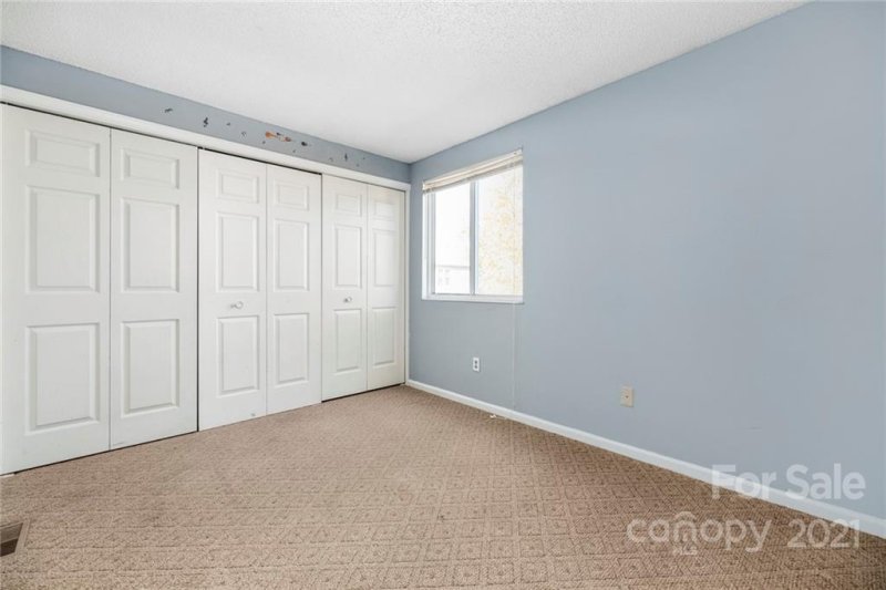 Property image 4 at 9608 Vinca Circle, Charlotte, NC 28213