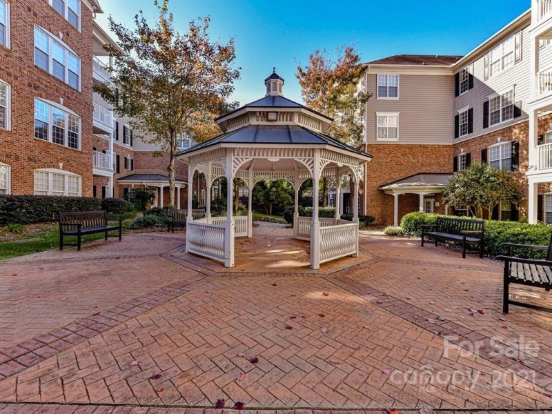 Property image 4 at 3228 Margellina Drive, Charlotte, NC 28210