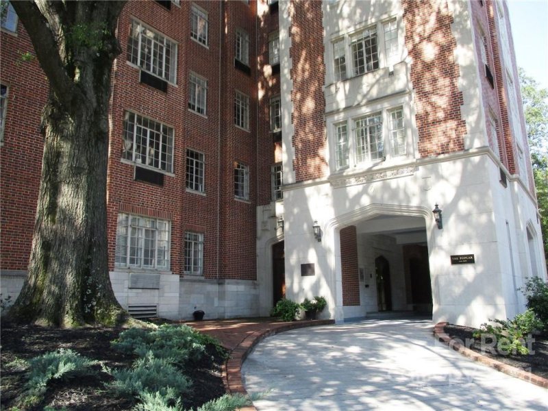 Property image 2 at 301 10th Street, Charlotte, NC 28202