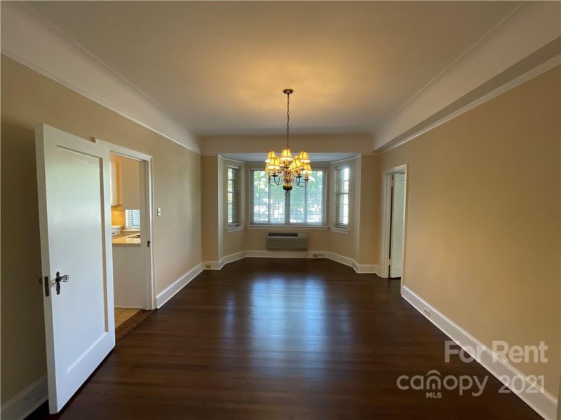 Property image 4 at 301 10th Street, Charlotte, NC 28202