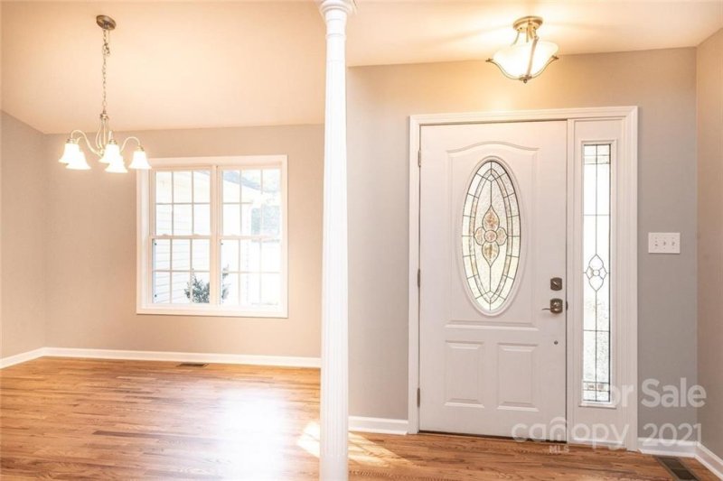 Property image 5 at 1944 Bear Paw None, Hickory, NC 28602