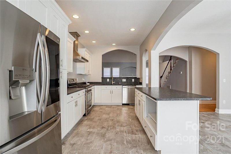 Property image 4 at 423 Kingfisher Lane, Mills River, NC 28759