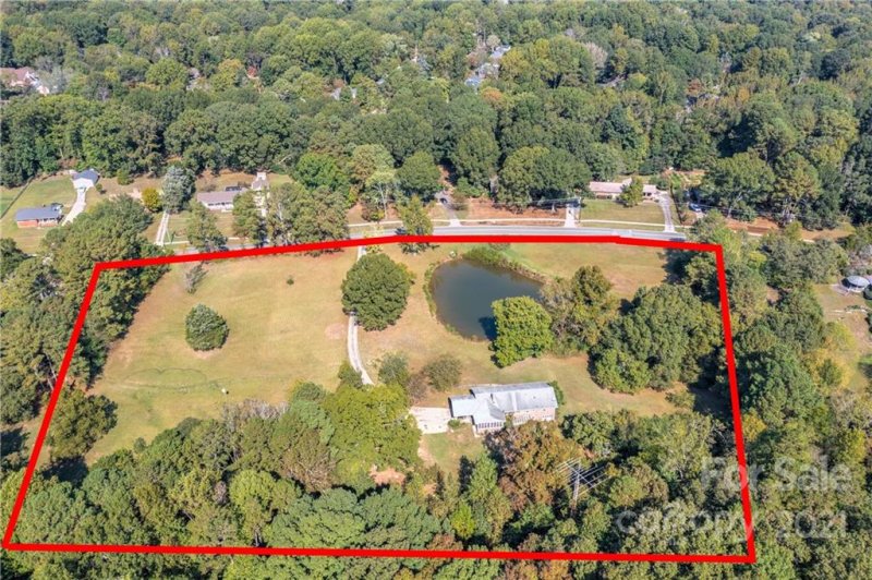 Property image 5 at 426 Boyce Road, Charlotte, NC 28211