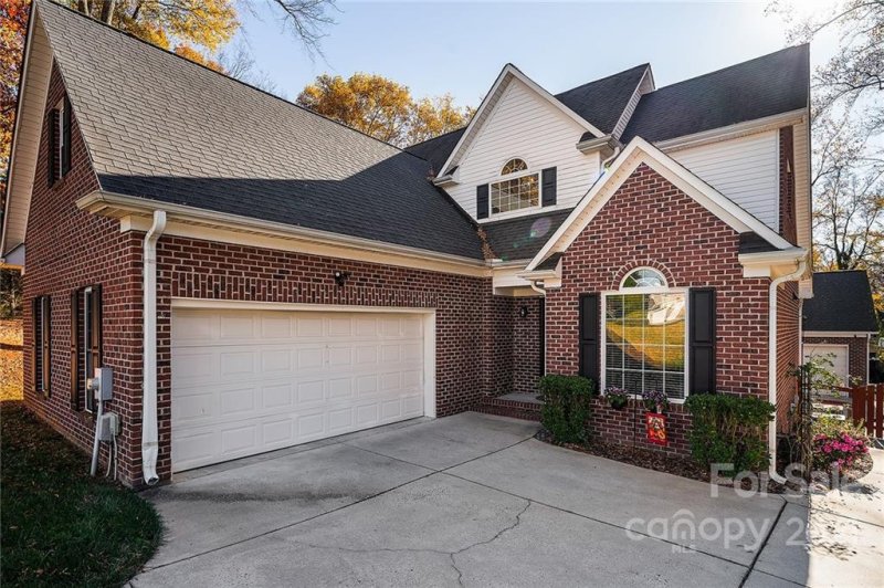 Property image 2 at 9855 Fontana Court, Concord, NC 28027