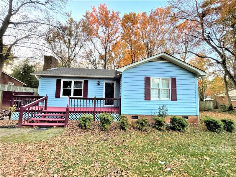 Property image 4 at 7002 Ware Road, Charlotte, NC 28212