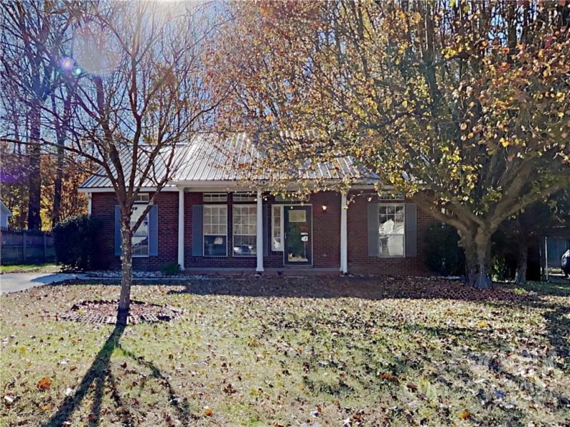 423 Cottonwood Park Drive