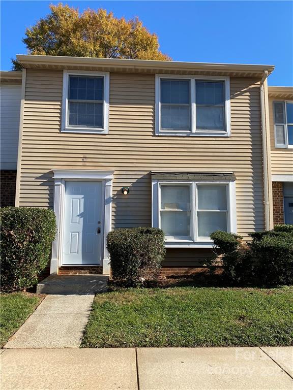 7604 Holly Grove Court