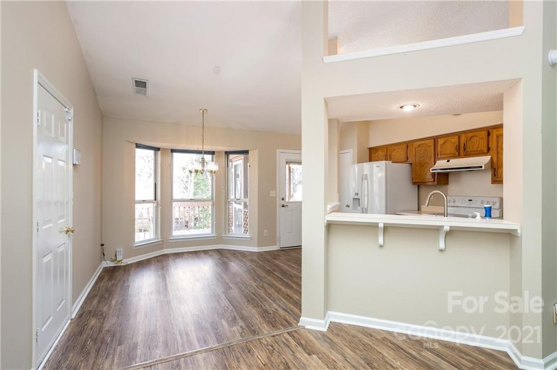 Property image 4 at 6056 Acadian Woods Drive, Charlotte, NC 28227