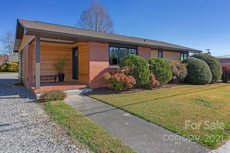 Property image 2 at 98 W French Broad Street, Brevard, NC 28712