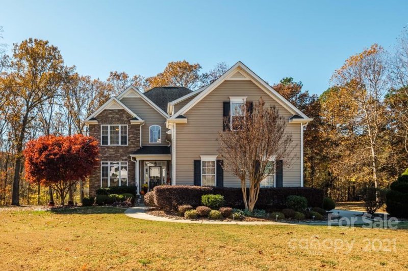 Property image 2 at 1038 S Lilac Lane, Salisbury, NC 28147