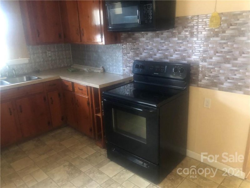 Property image 3 at 2825 Gail Avenue, Gastonia, NC 28052