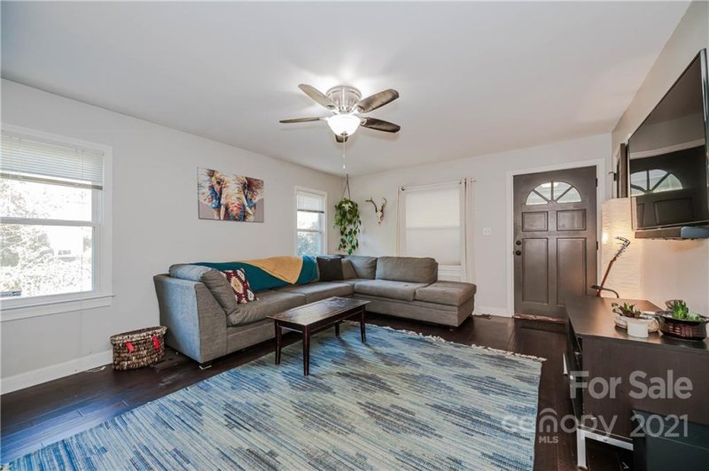 Property image 5 at 1600 E 35th Street, Charlotte, NC 28205