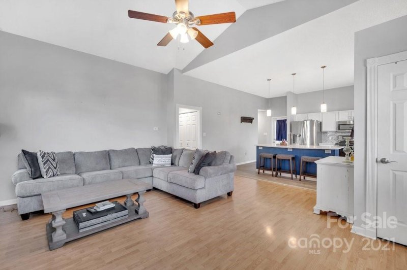 Property image 4 at 139 Greenwich Drive, Statesville, NC 28677