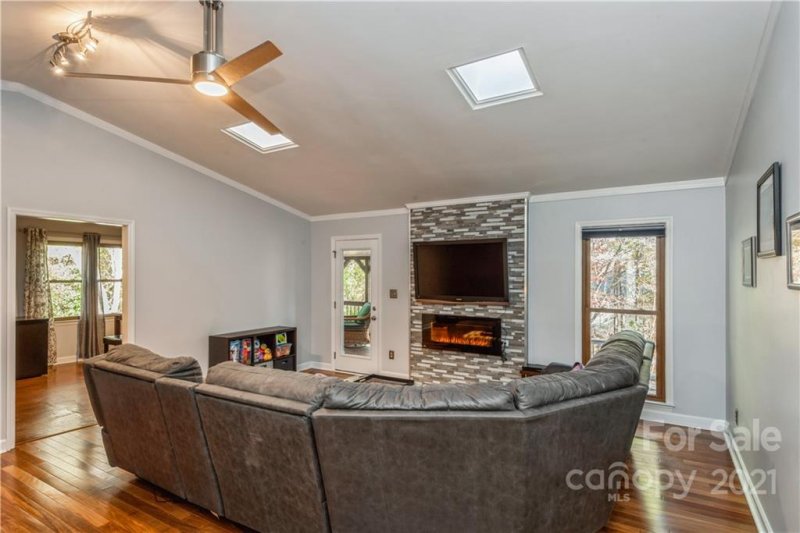 Property image 4 at 6506 Carmel Hills Drive, Charlotte, NC 28226