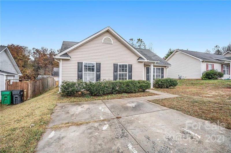 5429 Morning Breeze Lane