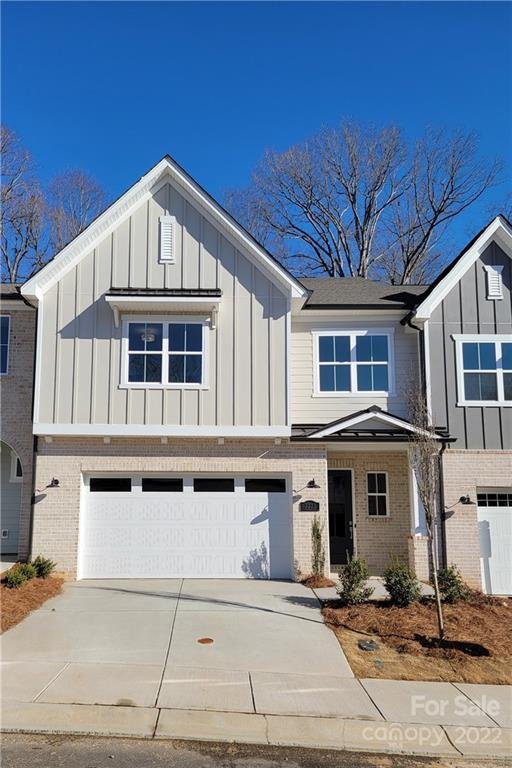 3225 Everly Enclave Way