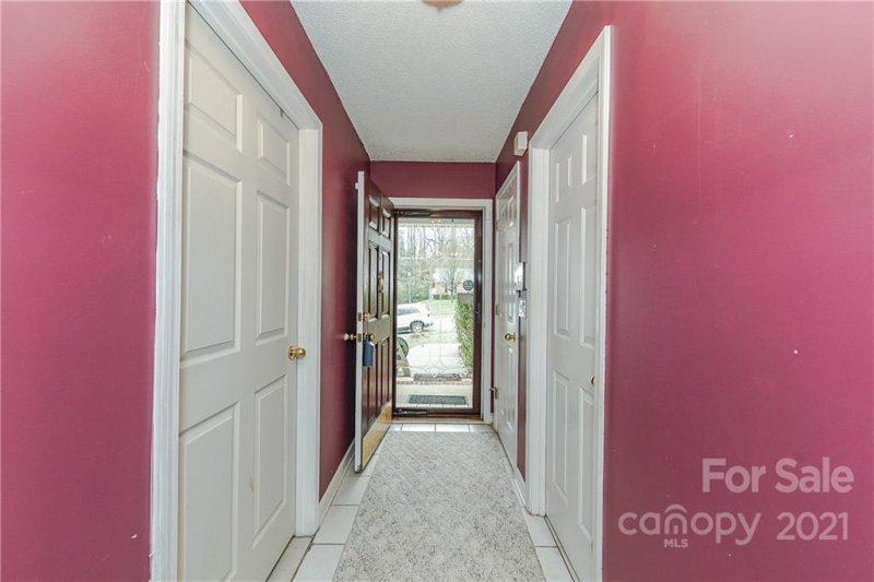 Property image 5 at 2111 Pleasant Dale Drive, Charlotte, NC 28214