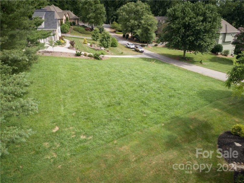 Property image 5 at 10 Round Robin Lane, Mills River, NC 28759