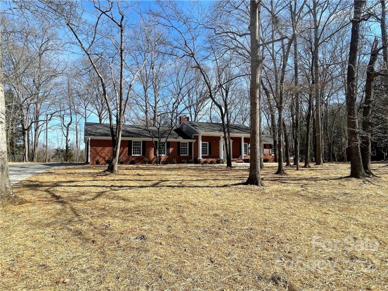 1414 Clark Place