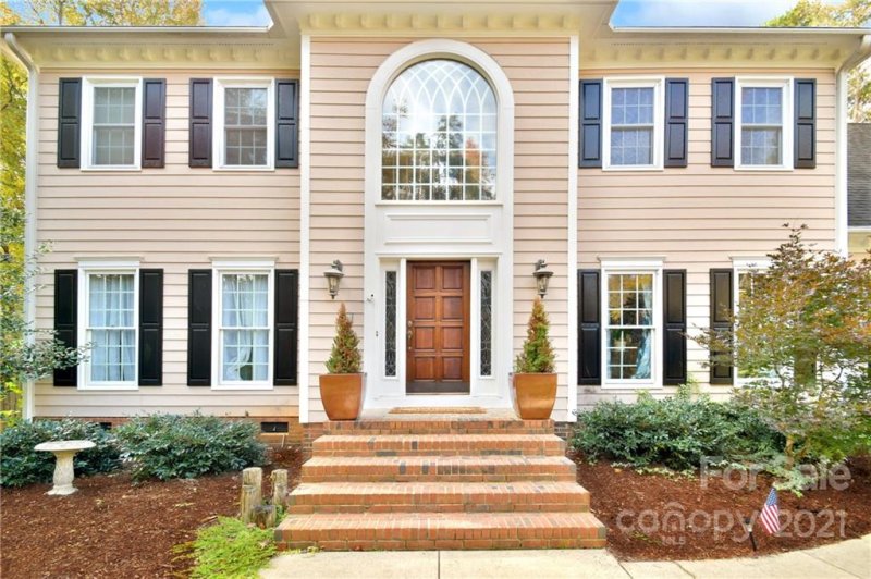 Property image 3 at 9931 Hanging Moss Trail, Mint Hill, NC 28227