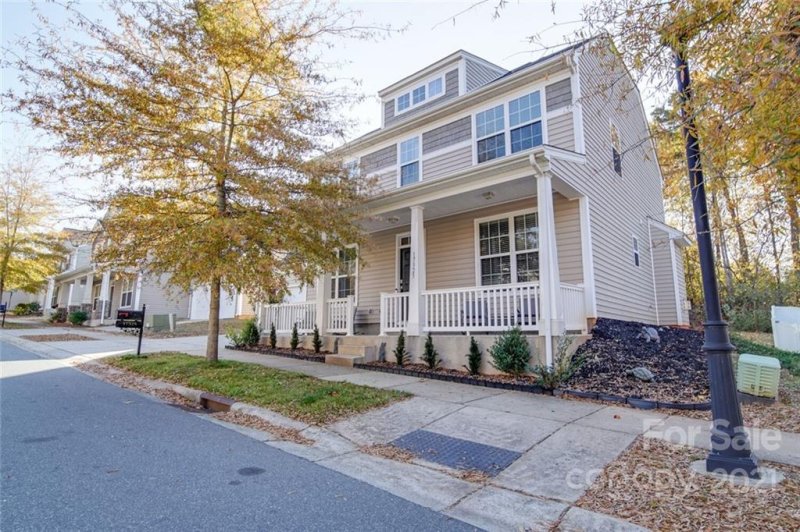 Property image 2 at 17325 Caldwell Track Drive, Huntersville, NC 28078