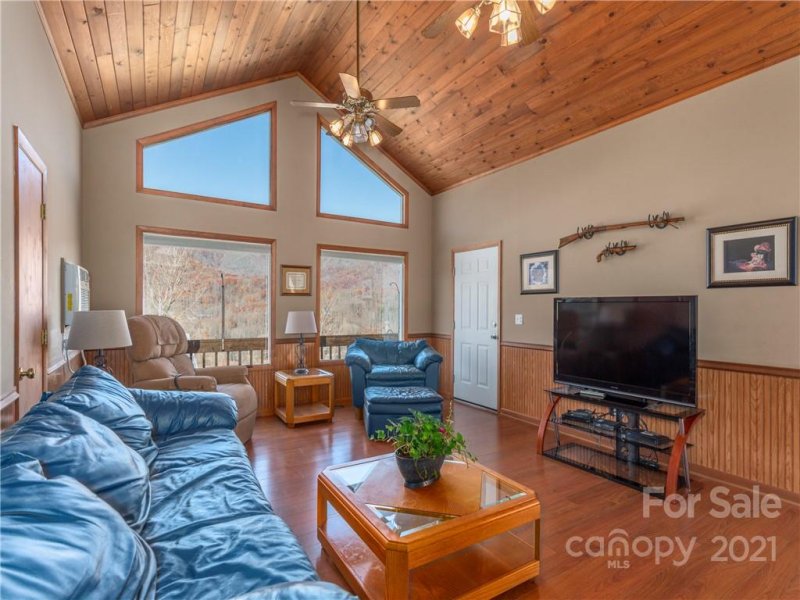 Property image 4 at 300 Barber Hill Drive, Waynesville, NC 28786