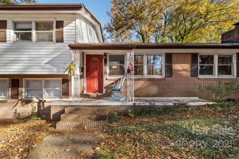 Property image 3 at 2418 Trinity Avenue, Gastonia, NC 28052