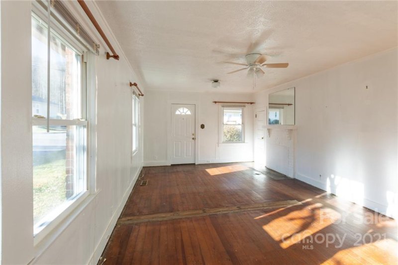 Property image 4 at 311 Dennis Street, Swannanoa, NC 28778