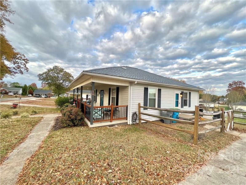 Property image 4 at 58 Burton Street, Belmont, NC 28012