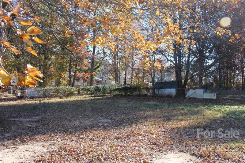 Property image 4 at 611 Freedom Mill Road, Gastonia, NC 28052