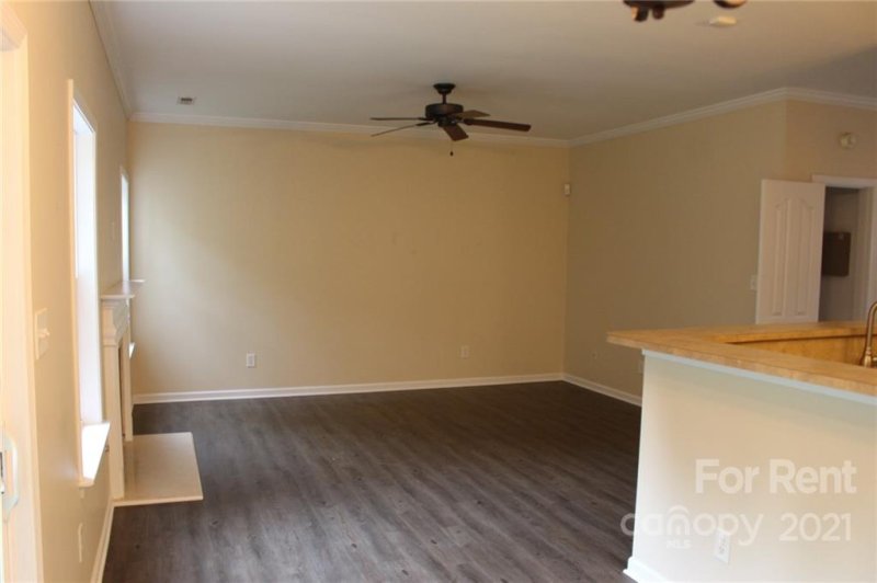 Property image 4 at 3410 Cole Mill Road, Charlotte, NC 28270