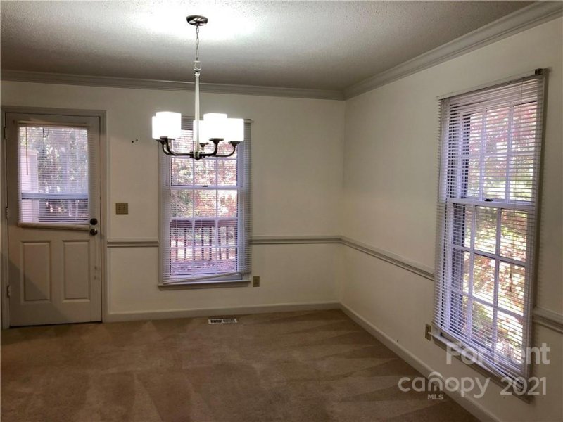 Property image 4 at 418 Kingsley Drive, Charlotte, NC 28270