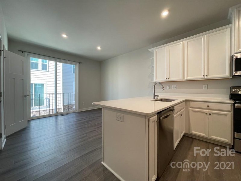 Property image 4 at 519 Old Mill Road, Charlotte, NC 28206