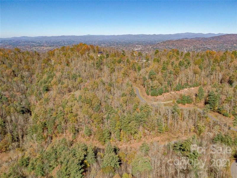 Property image 3 at 243 Starling Pass, Asheville, NC 28804