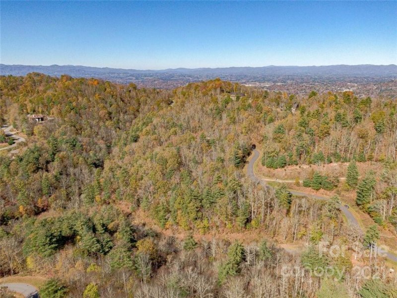 Property image 4 at 243 Starling Pass, Asheville, NC 28804