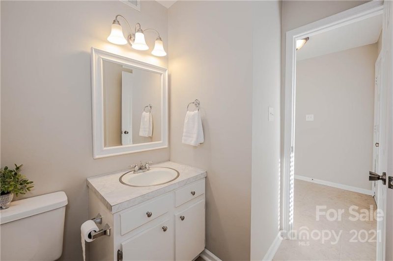 Property image 4 at 11528 Turn Stone Court, Charlotte, NC 28226