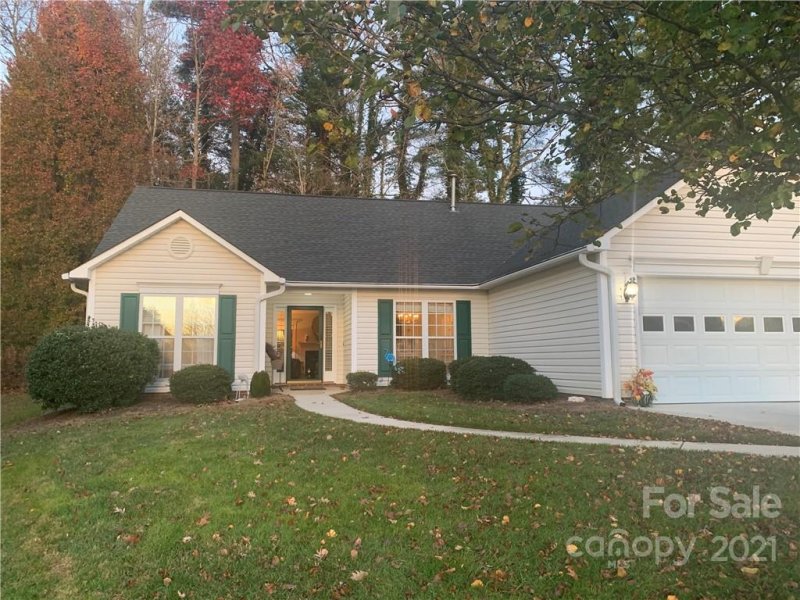 Property image 2 at 134 Stonehollow Road, Fletcher, NC 28732