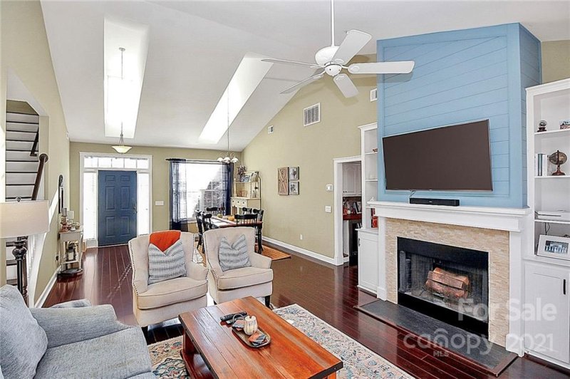 Property image 5 at 12125 Meadow Post Lane, Charlotte, NC 28269