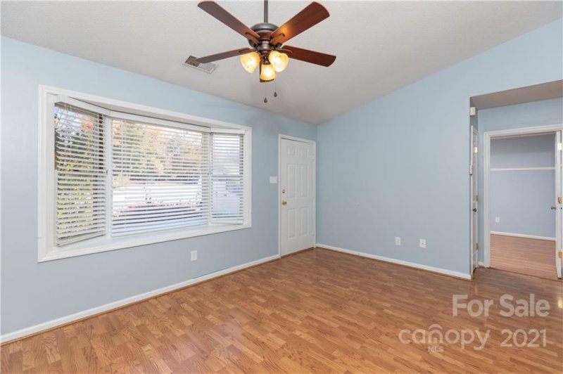 Property image 3 at 1123 Mckinnon Drive, Rock Hill, SC 29732