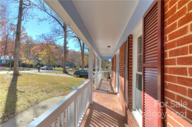 Property image 4 at 4645 Dawnwood Drive, Charlotte, NC 28212