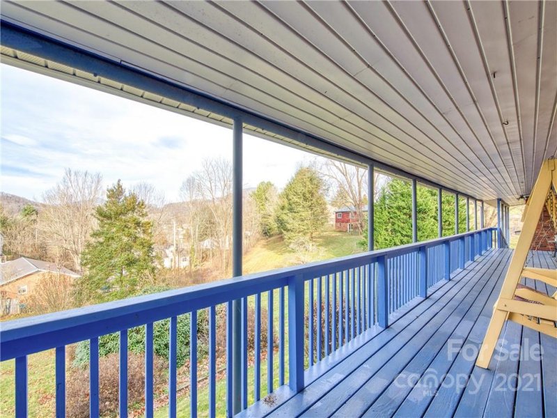 Property image 5 at 204 Oak Park Drive, Clyde, NC 28721