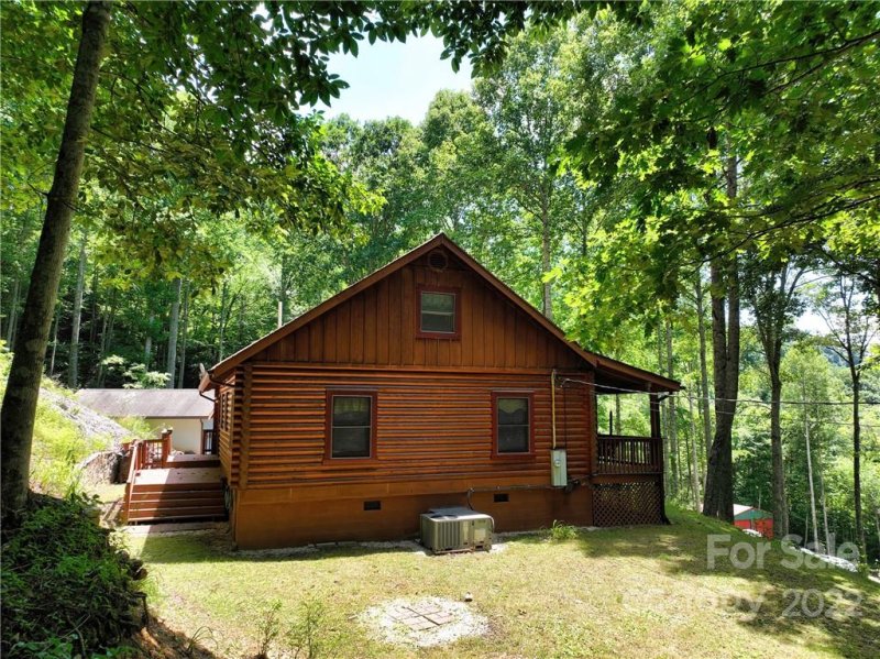 Property image 4 at 127 Dolan Lane, Clyde, NC 28721