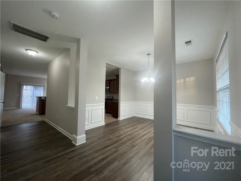 Property image 2 at 115 E Heart Pine Lane, Statesville, NC 28677